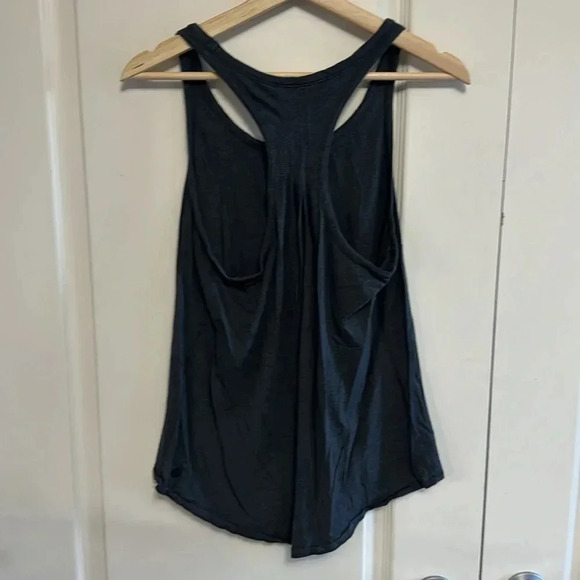 Lululemon dark grey tank top - Picture 3 of 4